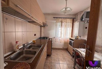 Apartament cu 3 camere decomandat, mobilat în Ștrand - 3