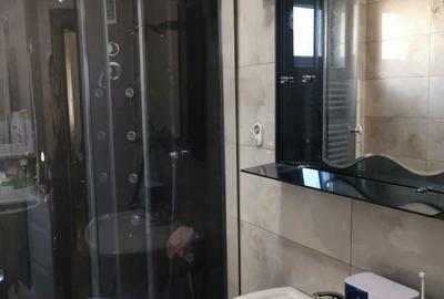 Casă cu 3 camere decomandat în Central - 8