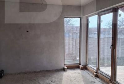 Casă cu 4 camere în Coșteiu - 5
