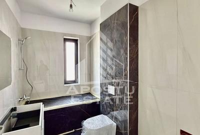 Apartament cu 2 camere decomandat în Torontalului - 2