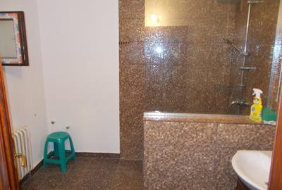 Casa, Timisora, zona Plopi, parter, caramida, 3 camere, 370mp teren - 5