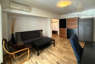 Apartament cu 2 camere semidecomandat, mobilat în Universitate