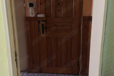 Apartament de vanzare - 4