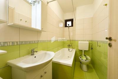 Apartament cu 3 camere | Decomandat | 2 Bai | 2 Balcoane | Loc de Parcare - 12