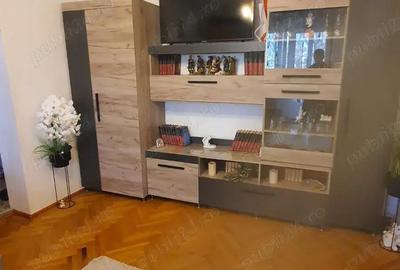 Apartament cu 3 camere semidecomandat în Rogerius - 1