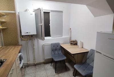 Vand Garsoniera la Parter zona Crang - 1