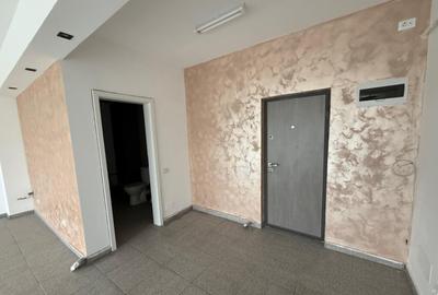 Spațiu comercial, de 56 mp, în Central - 2