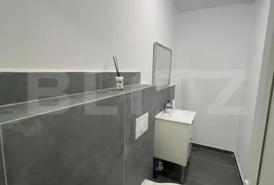 Spațiu comercial, de 12 mp, în Central