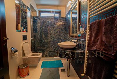 Casă individuală cu 11 camere cu Canalizare în Tomis II - 25