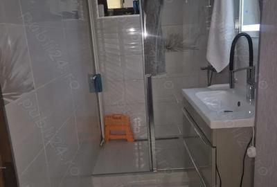 Vand apartament 3 camere, et 2 Crihala - 6