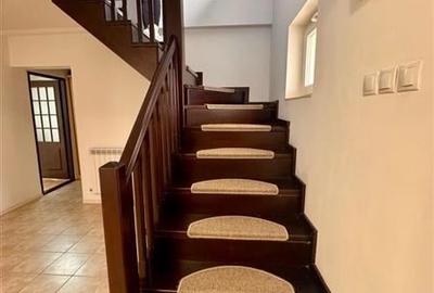 Vila individuala cu priveliste spectaculoasa cu garaj Pietrarie Barnova - 12