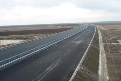 Teren Stefanesti - Austostrada Bucuresti-Brasov! - 2