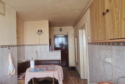 SC VIMAK IMOBILIARE vinde apartament 3 camere, b dul Saturn , Brașov. - 10