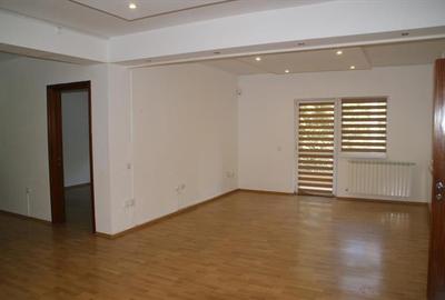 Vatra Luminoasa, apartament in vila, 3 camere, 100 mp, curte - 2