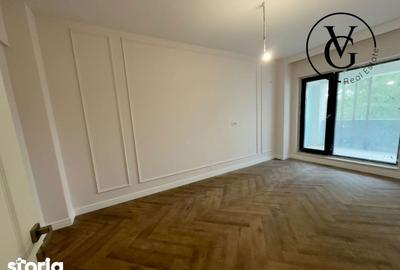 Apartament cu 4 camere decomandat în Băneasa - 2