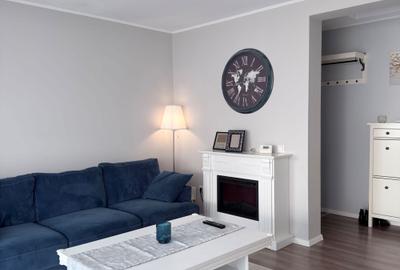 Apartament cu 3 camere decomandat în Central - 1