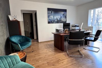 Spatiu strdal Bulevardul Alexandru Vlahuta - 2