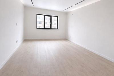 Apartament cu 3 camere decomandat în Piața Centrală - 3