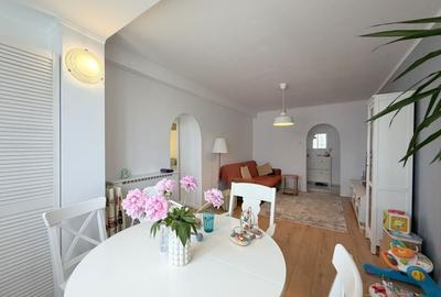 Apartament cu 3 camere semidecomandat, mobilat în Floreasca