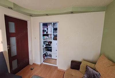 Apartament cu 4 camere decomandat în Micro 20 - 8