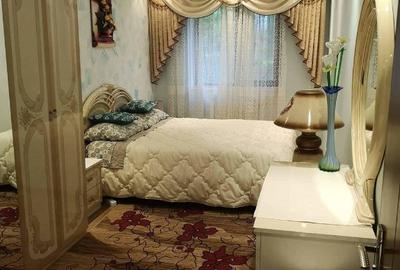 Apartament cu 3 camere decomandat în Complex Studențesc