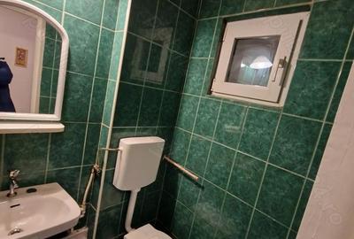 Apartament cu 3 camere decomandat în Apărătorii Patriei - 3