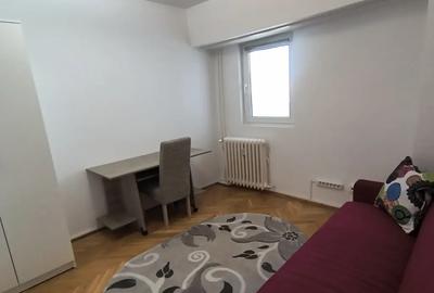 Apartament cu 4 camere decomandat în 1 Mai - 5