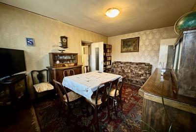 Apartament cu 3 camere în P-ța Victoriei - 2