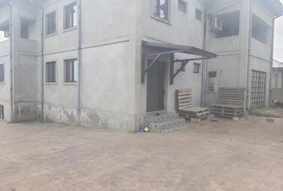 Casă cu 6 camere în Central - 9