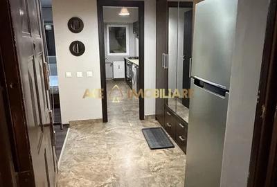 Garsonieră decomandată, mobilată în P-ța Muncii - 3