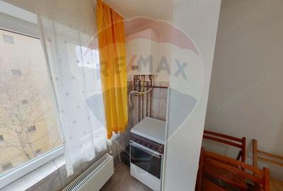 Apartament cu 2 camere decomandat, mobilat în Central - 9