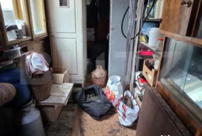 Casă cu 2 camere cu Teren 200 Mp în Central - 2