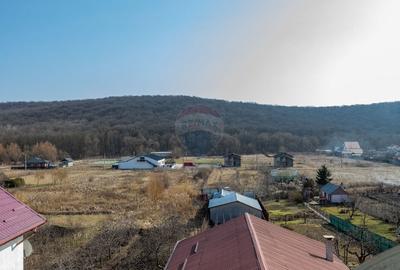 Apartament cu 3 camere decomandat în Traian - 15