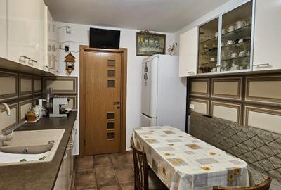 Apartament cu 3 camere, mobilat în Nerva Traian - 2