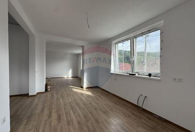 Casa / Vila cu 4 camere de vanzare in zona Vitrometan - 11