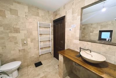 Casă individuală cu 6 camere cu Canalizare în Europa - 8