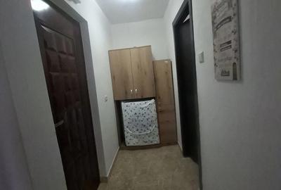 Inchiriez apartament 3 camere - 8