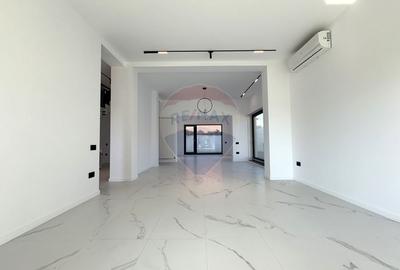 Casă cu 8 camere cu Teren 700 Mp în Faleza Nord - 8