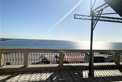 Pensiune Foarte Spatioasa cu Vedere Frontala la Mare, langa Pescaria lui Matei - 16