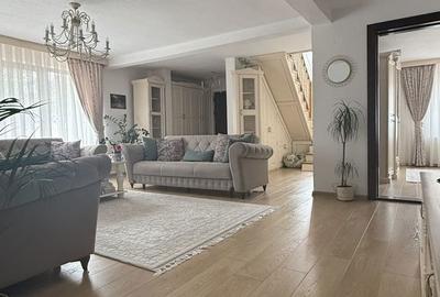 Casă cu 5 camere cu Teren 433 Mp în Central - 12