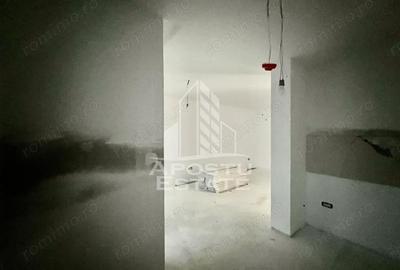 Apartament cu 2 camere semidecomandat în Aradului - 3