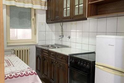 Garsonieră decomandată în Drumul Taberei