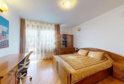 Vila deosebita cu gradina superba si panorama - Ghimbav, ultracentral - 23