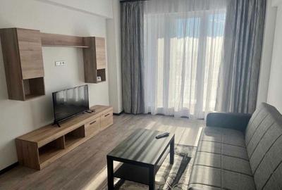 Apartament cu 2 camere decomandat în Micro 6
