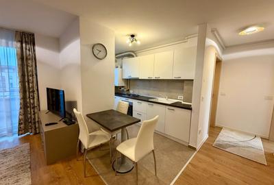 Apartament cu 2 camere decomandat, mobilat în Tractorul - 8