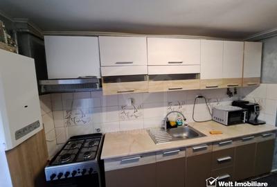 Apartament cu 3 dormitoare, garaj si pivnita, Floresti - 2