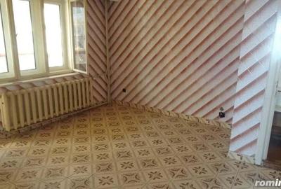 Vand casa in Deva, zona Crangului, D+ P+E1+E2 + pod, constructie din caramida din anul 1986 - 11