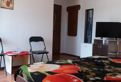 Casă cu 15 camere cu Canalizare în Central - 5