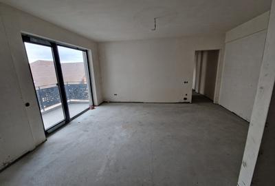 Apartament 3 camere - 69,8 mp + balcon, parcare subterana - 1