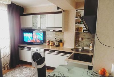 Apatament de vanzare cu o camera zona Vlahuta Apatament de vanzare cu o camera zona Vlahuta - 2